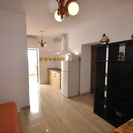 Apartamentos Tranquilos Conil Facil Aparcamiento كونيل ذي لا فرونتيرا المظهر الخارجي الصورة