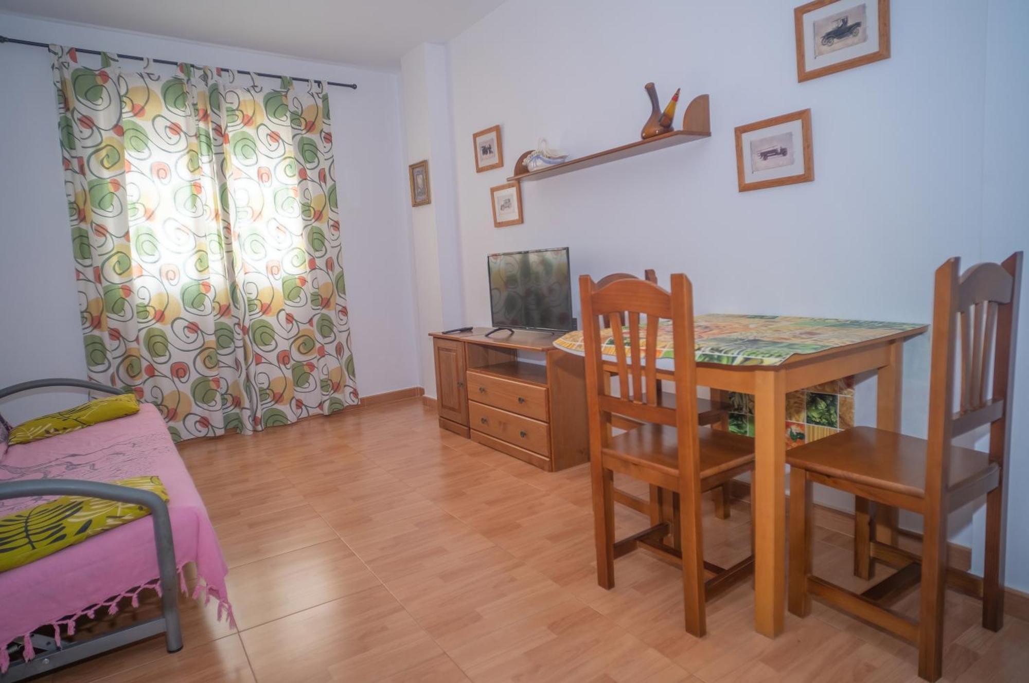 Apartamentos Tranquilos Conil Facil Aparcamiento كونيل ذي لا فرونتيرا المظهر الخارجي الصورة