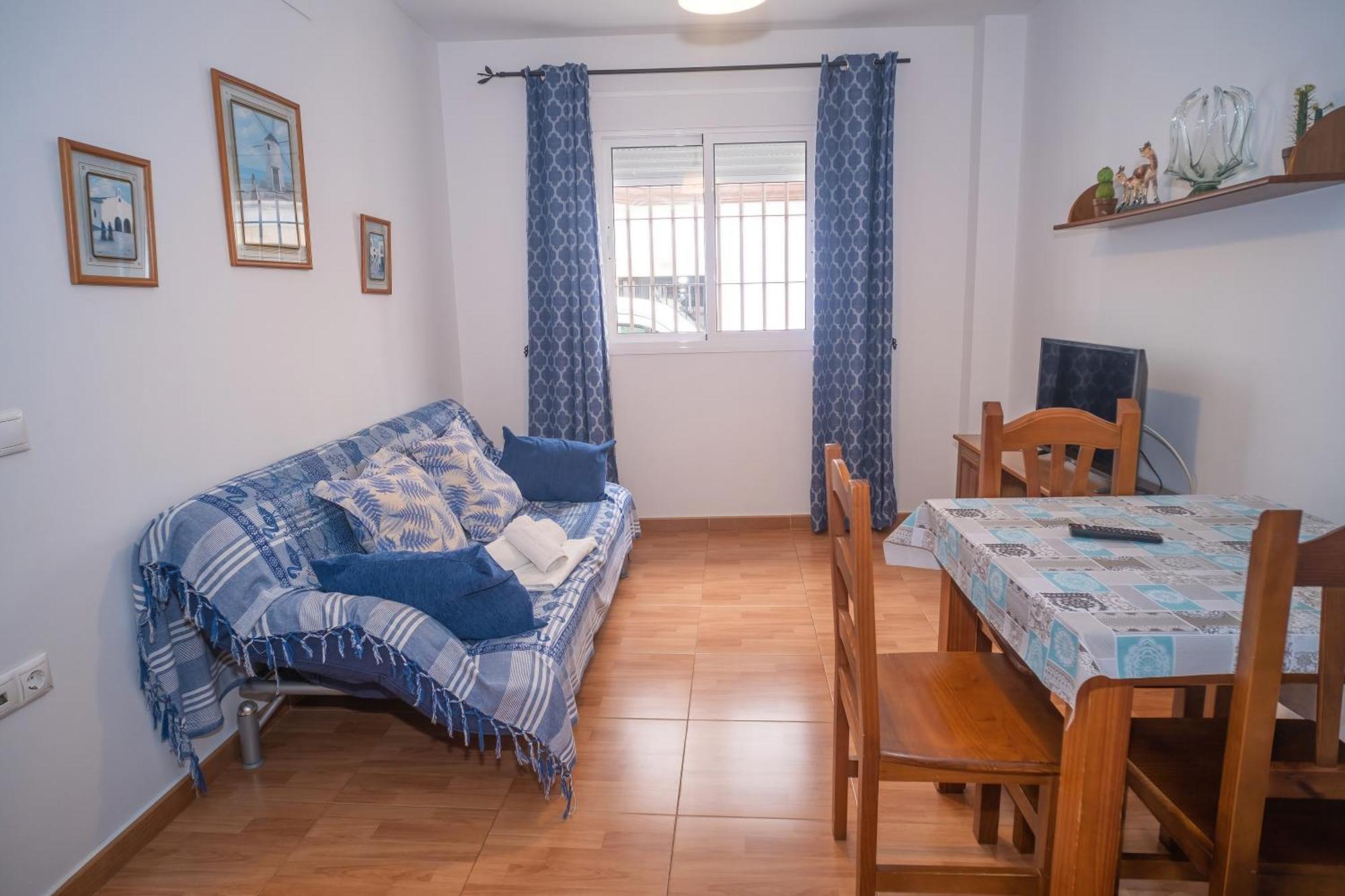 Apartamentos Tranquilos Conil Facil Aparcamiento كونيل ذي لا فرونتيرا المظهر الخارجي الصورة